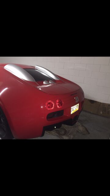 Bugatti Veyron réplica_trasera
