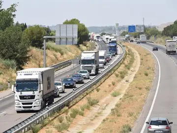 12545327w.jpg 12545327w.jpg