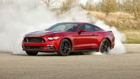 2016-ford-mustang-01