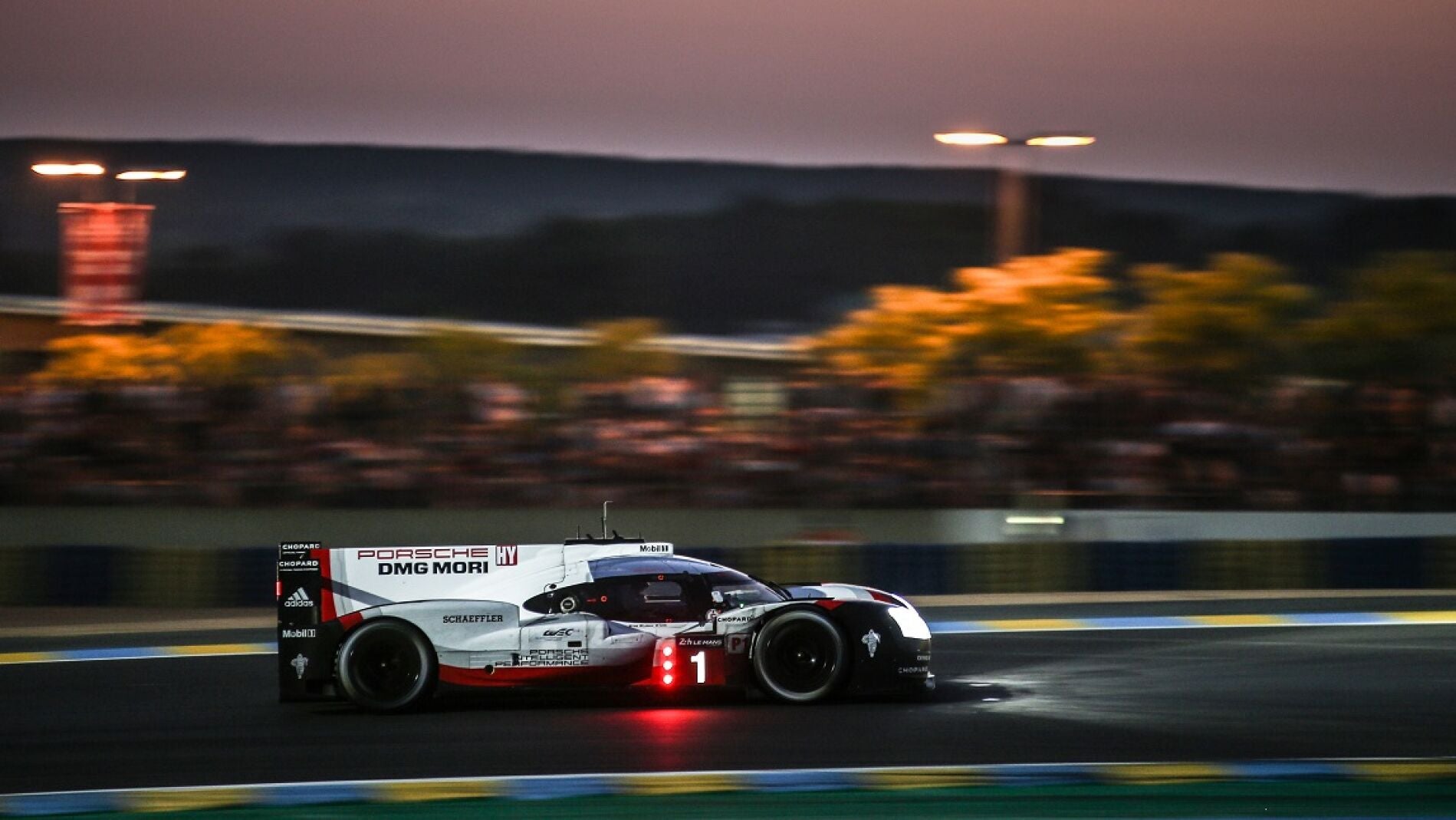 WEC_2017_05_24-Horas-de-Le-Mans-1.jpg