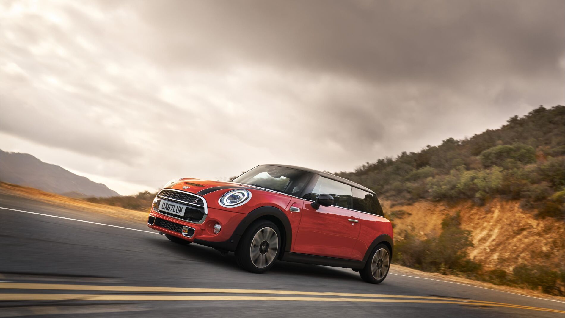 P90289453_highRes_mini-cooper-s-3-door.jpg
