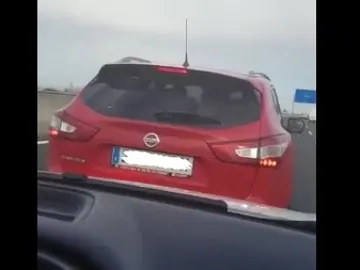 coche2.jpg coche2.jpg