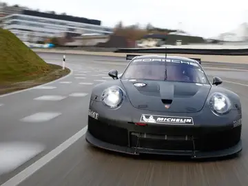 porsche-911-gte-2017.jpg porsche-911-gte-2017.jpg