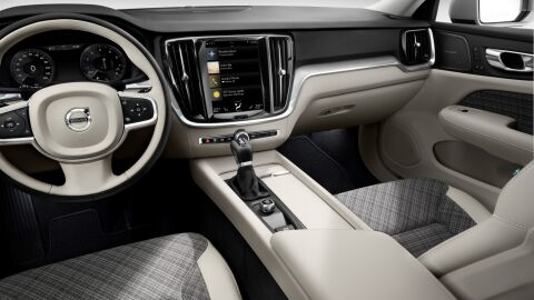 volvo-v6023