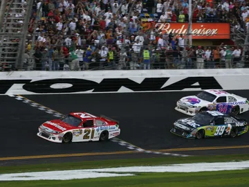 Daytona500Meta2011.jpg Daytona500Meta2011.jpg