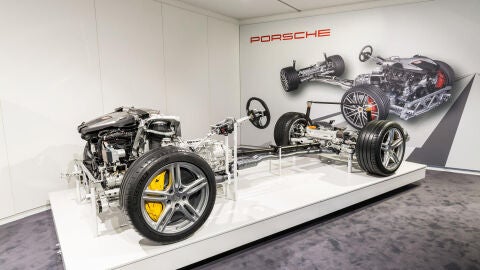 Porsche_Panamera_00097