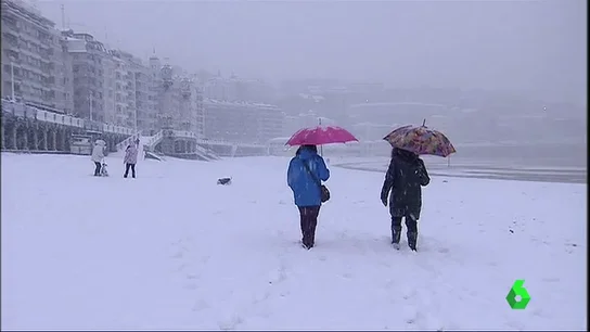 Playa de La Concha en San Sebastián Playa de La Concha en San Sebastián