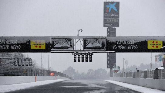El circuito de Montmel&oacute;, completamente nevado