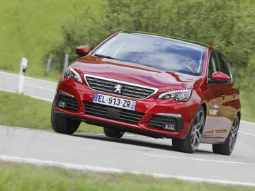 peugeot_308_64.jpg peugeot_308_64.jpg