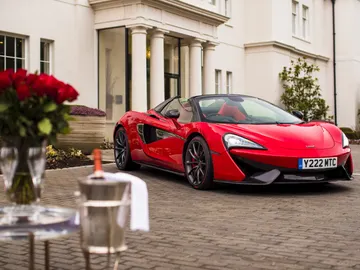 mclaren-570s-spider-vermillion-red-san-valentin-2.jpg mclaren-570s-spider-vermillion-red-san-valentin-2.jpg