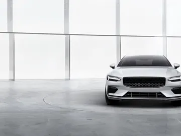 215050_Polestar_1_white_exterior_front.jpg 215050_Polestar_1_white_exterior_front.jpg