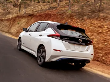 2018 Nissan LEAF makes North American debut 2018 Nissan LEAF makes North American debut