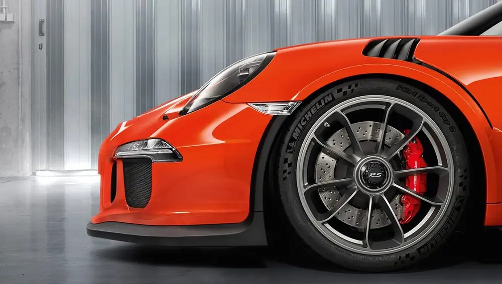 Porsche-911-GT3-RS-Frenos-delanteros.jpg