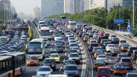 atasco-trafico-0217-01