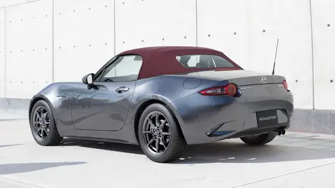 mx-5-2.jpg mx-5-2