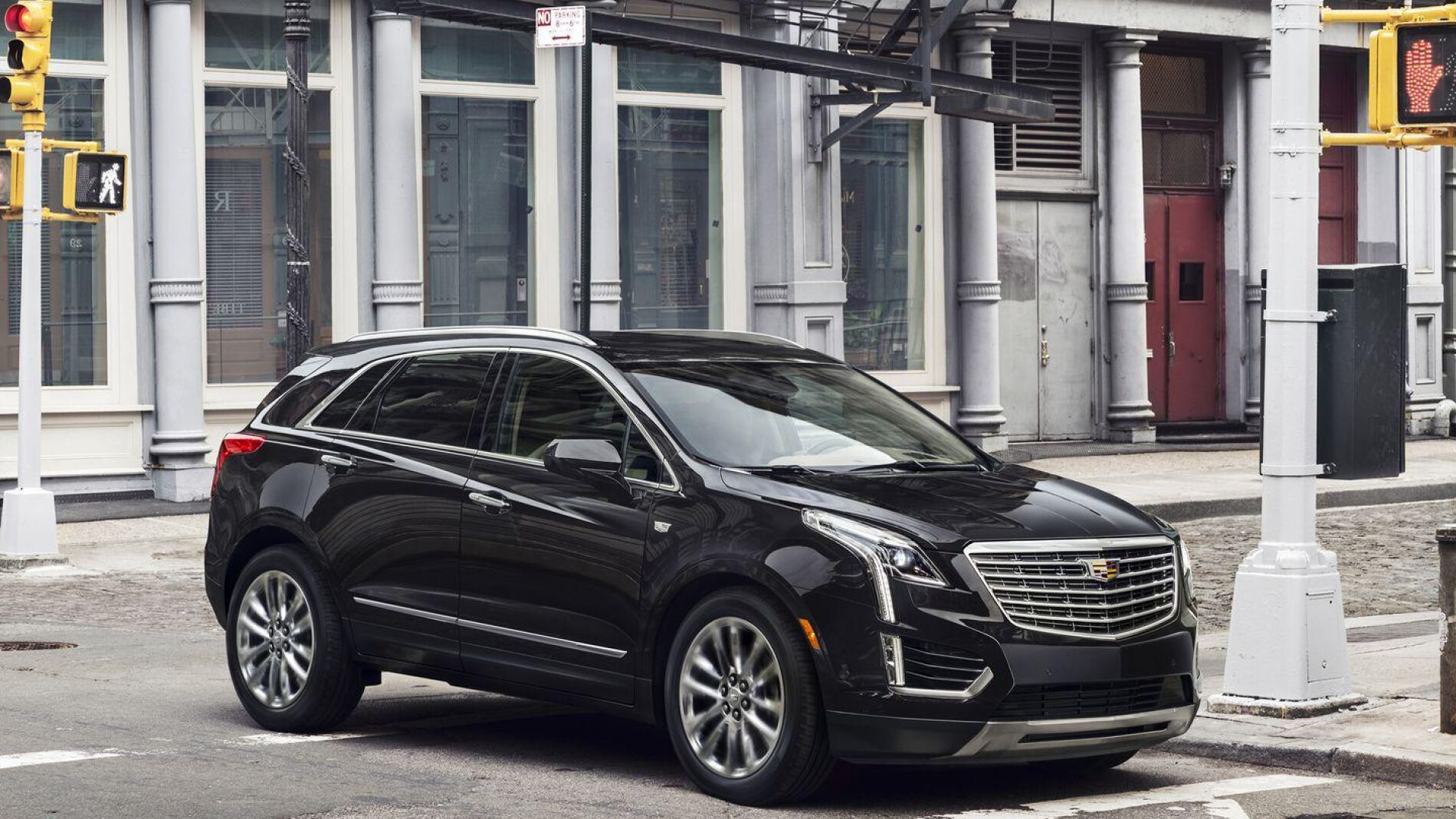 cadillac-xt5-2016-4.jpg