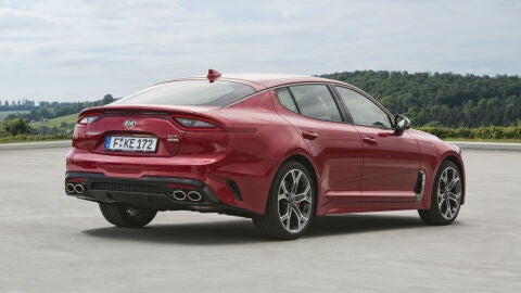 kia_stinger_386