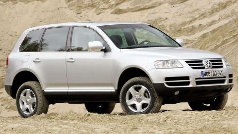 Volkswagen-Touareg_V6_TDI-2005-1600-07