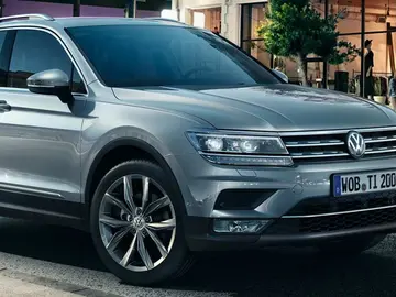 tiguan2.jpg tiguan2.jpg