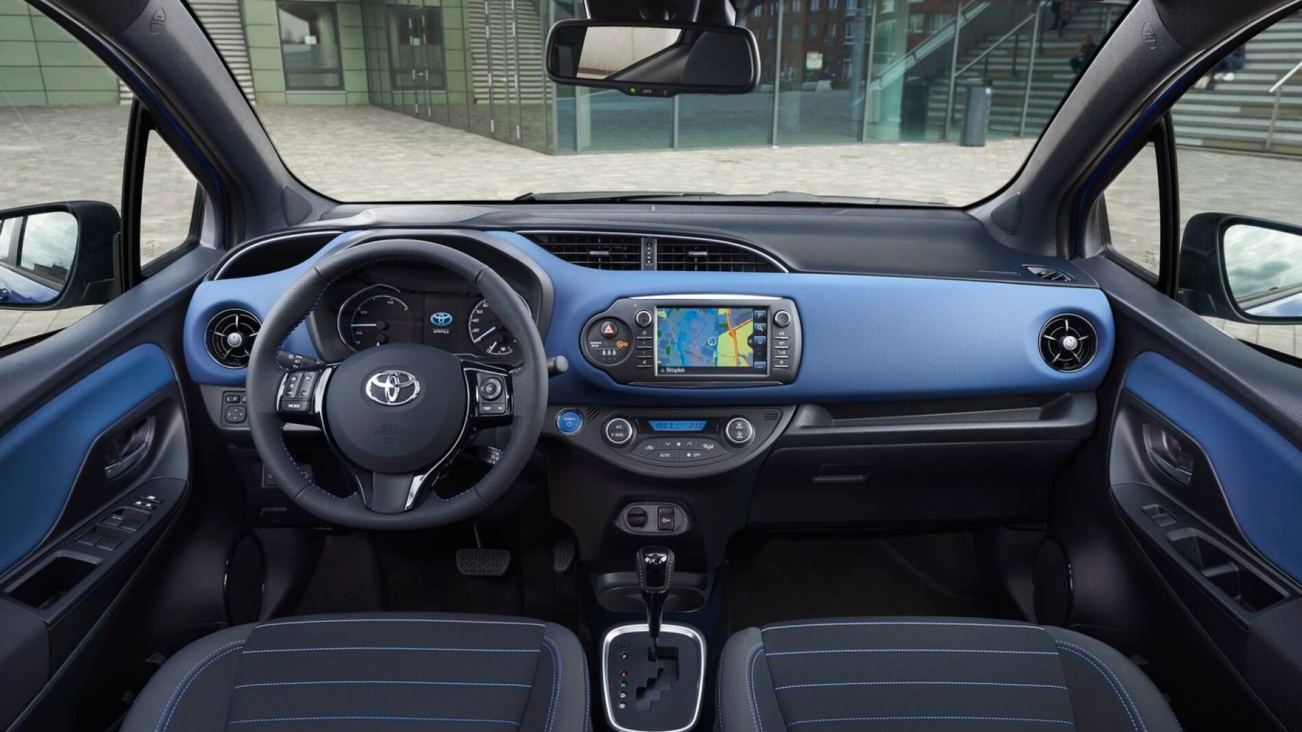 toyota-yaris-2017-cc-8.jpg