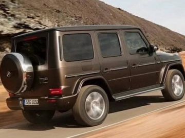 2019-mercedes-g-class-leaked-official-image-4.jpg