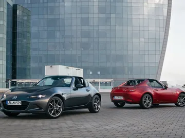 mazda_mx-5_rf_25.jpg mazda_mx-5_rf_25.jpg