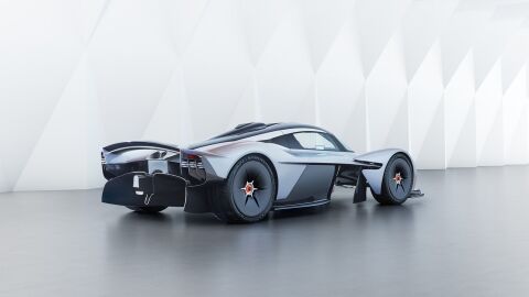 aston-martin-valkyrie-0717-006
