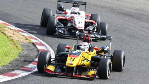 Jann Mardenborough, Sho Tsuboi Sugo F3 Japón 2016
