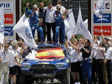 carlos-sainz-dakar-2006-2017.jpg carlos-sainz-dakar-2006-2017.jpg