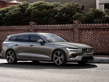 0New-Volvo-V60-exterior.jpg Volvo V60