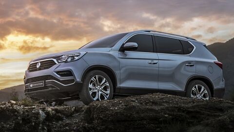 ssangyong-rexton1