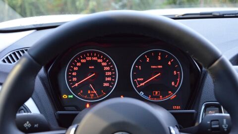 bmw-116d-prueba-david-clavero-2016-015