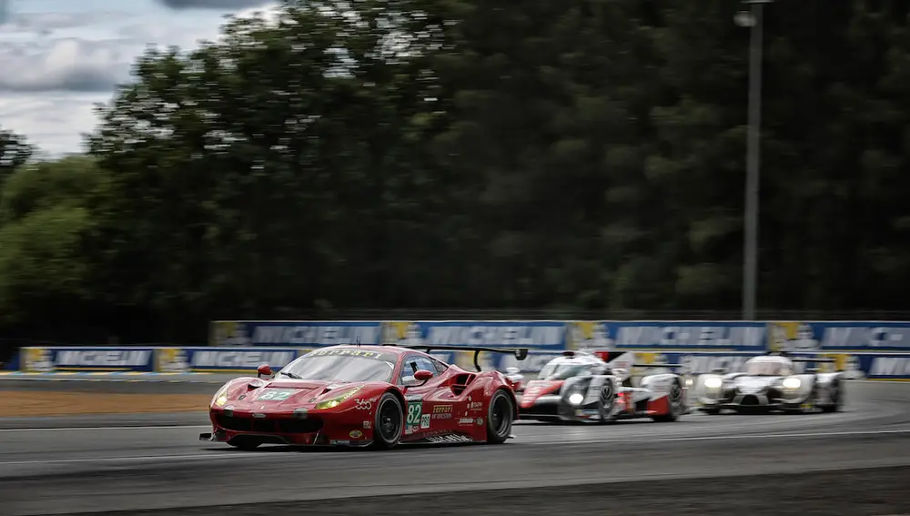 CC-Ferrari-Michelin-Le-Mans.jpg
