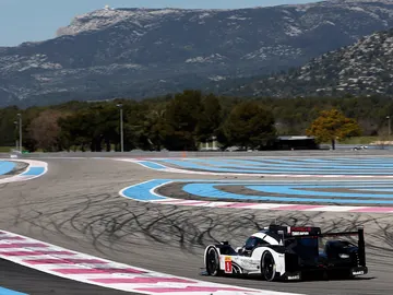 CC-Porsche-Prologue-WEC-2016.jpg CC-Porsche-Prologue-WEC-2016.jpg