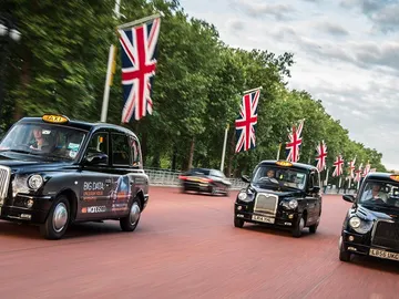 london-taxi-0717-01.jpg london-taxi-0717-01.jpg