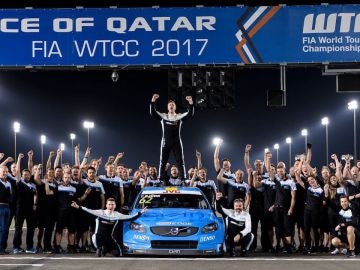 CC-Volvo-campeones-WTCC-2017.jpg