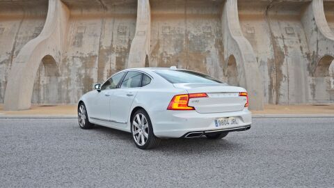 prueba-volvo-s90-d4-david-clavero-0117-002