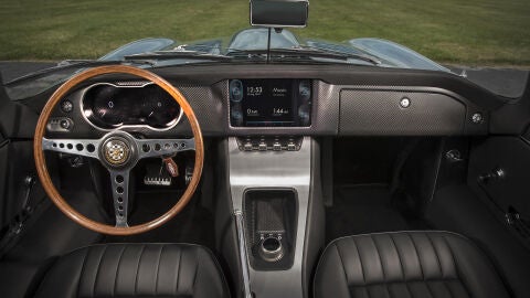 jaguar-e-type-zero-0917-02
