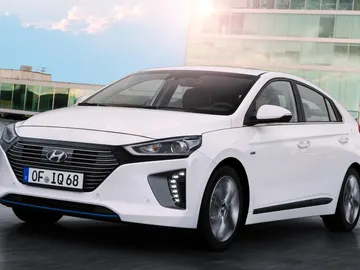 hyundai-ioniq24 hyundai-ioniq24