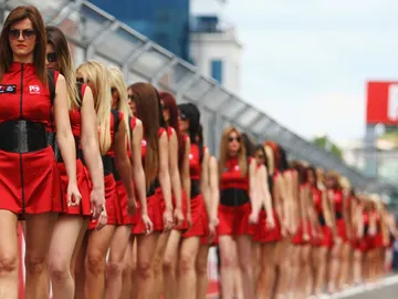 f1-girls-0118-01.jpg f1-girls-0118-01.jpg