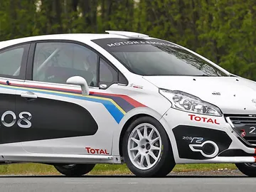Peugeot-208-R2_foto-2.jpg Peugeot-208-R2_foto-2.jpg