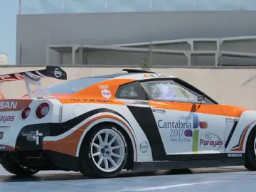 NISSAN-GTR.png NISSAN-GTR.png