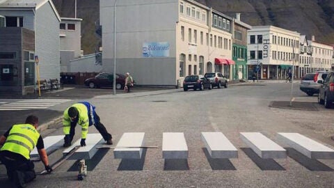 islandia-ilusion-optica-paso-de-cebra-3