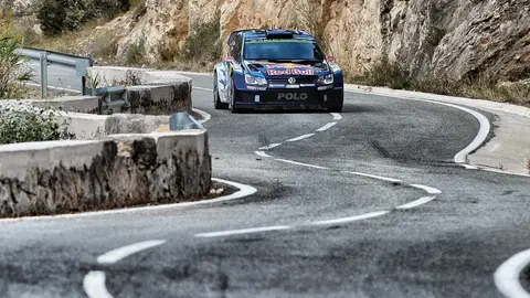 volkswagen-polo-r-wrc-competicion-das-auto-cc-2.jpg volkswagen-polo-r-wrc-competicion-das-auto-cc (2)