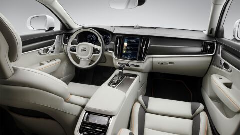215835_Volvo_V90_Cross_Country_Volvo_Ocean_Race_interior