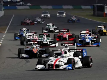 SalidaSuperFormula2016Motegi.jpg SalidaSuperFormula2016Motegi.jpg
