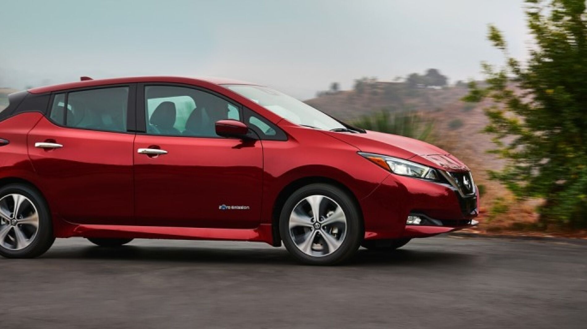 nissan-leaf-2018-0917-007-960x384.jpg