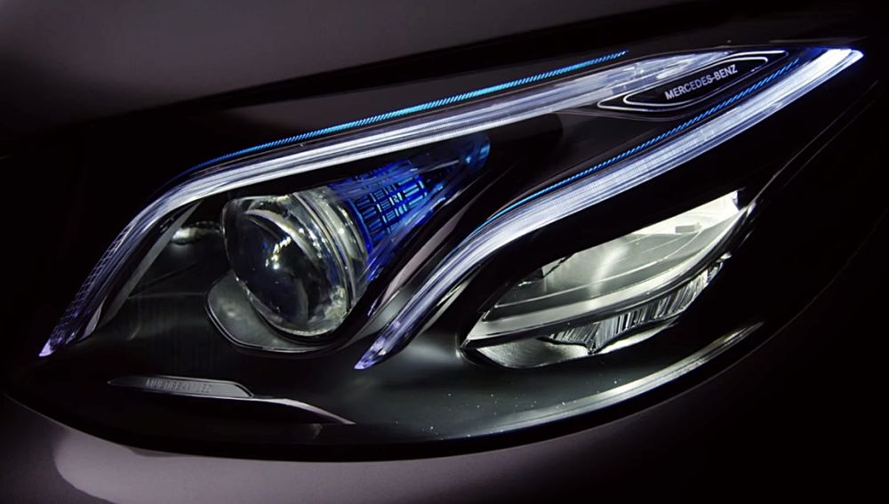 mercedes-multbeam-led-0116-00.jpg