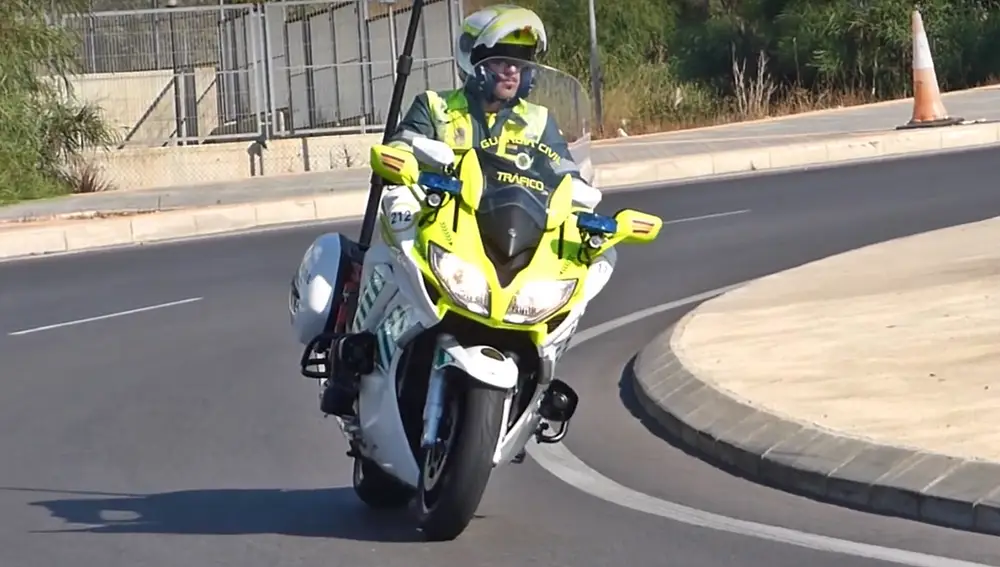 Las motos de la Guardia Civil comienzan a usar radares móviles Las motos de la Guardia Civil comienzan a usar radares móviles