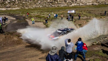 CC-Sainz-victoria-6-etapa-Dakar-2018.jpg